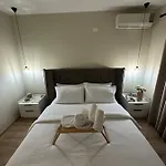 4seasonsgea , New Modern In Apartmán *