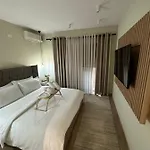 4seasonsgea , New Modern In Apartmán